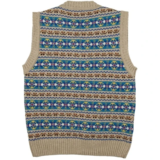 Classic 1940's Fair Isle: Jura 2 Classic 1940's Fair Isle: Jura - Image 2